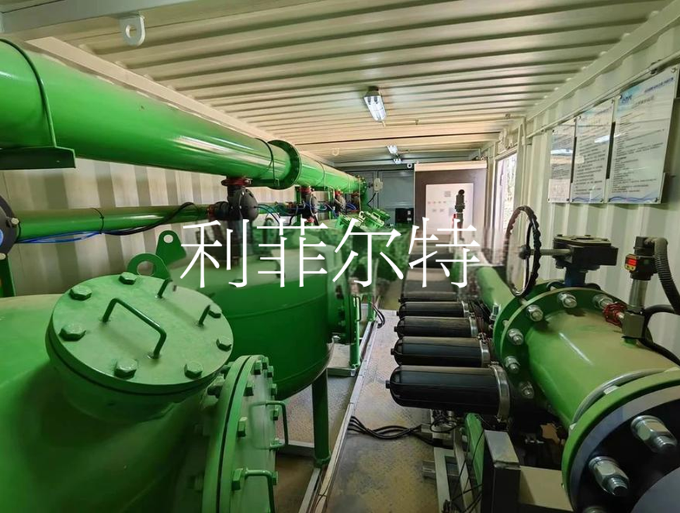 內(nèi)蒙古5萬(wàn)畝高標(biāo)準(zhǔn)農(nóng)田項(xiàng)目配套84套砂石+疊片過(guò)濾器順利投產(chǎn)